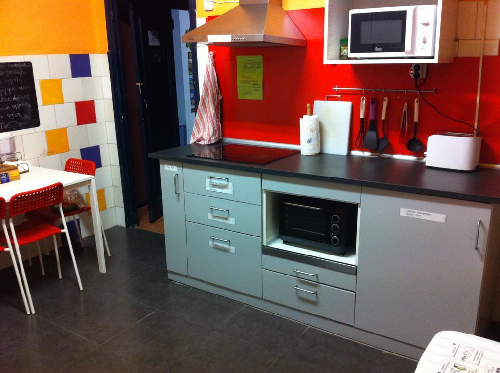 Hostel Hemingway Pamplona Buitenkant foto